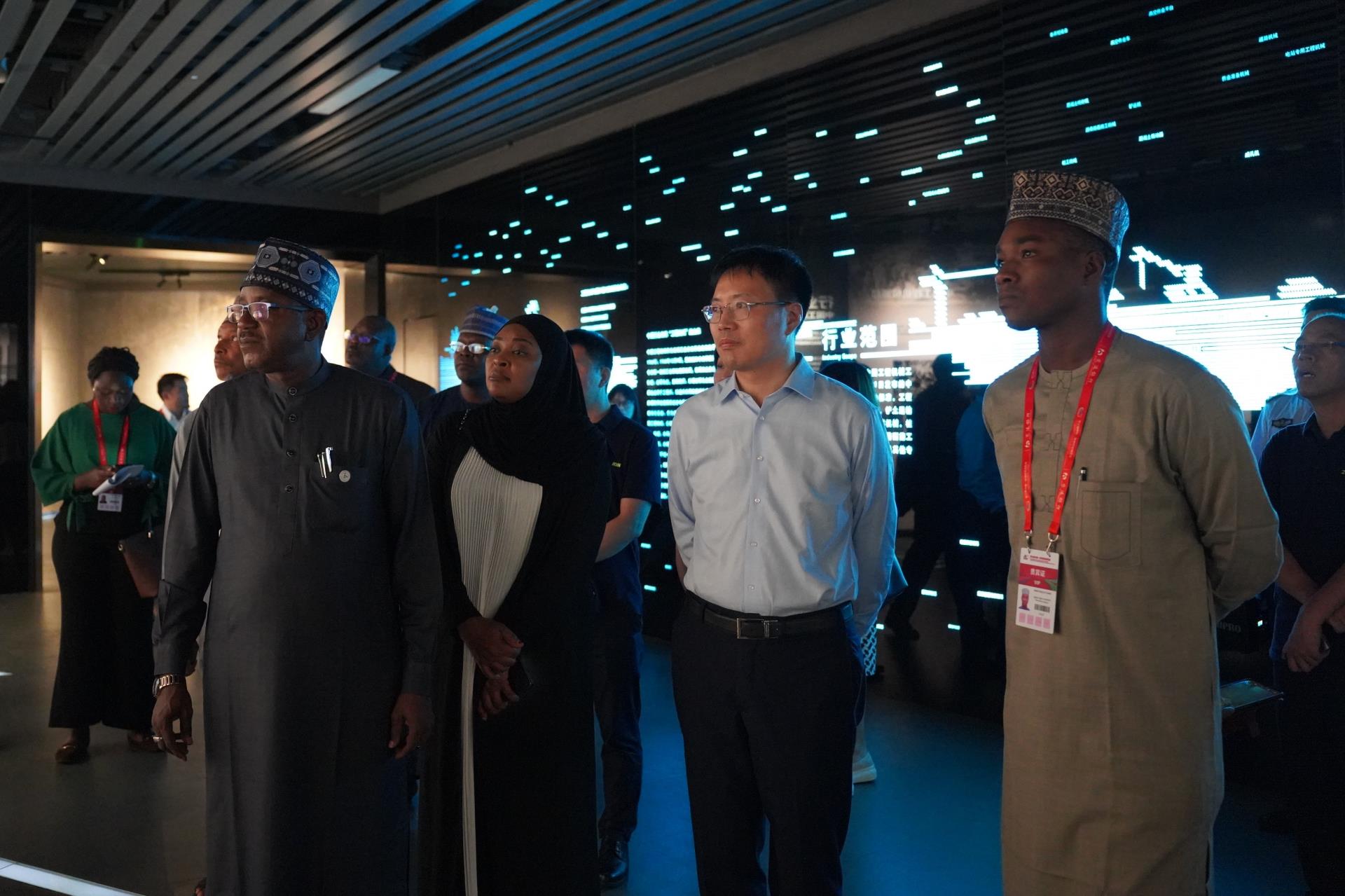 �������֡�(�й���)���޹�˾����